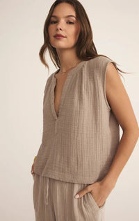 Z Supply Cliffside V-Neck in Iced Coffee & Black