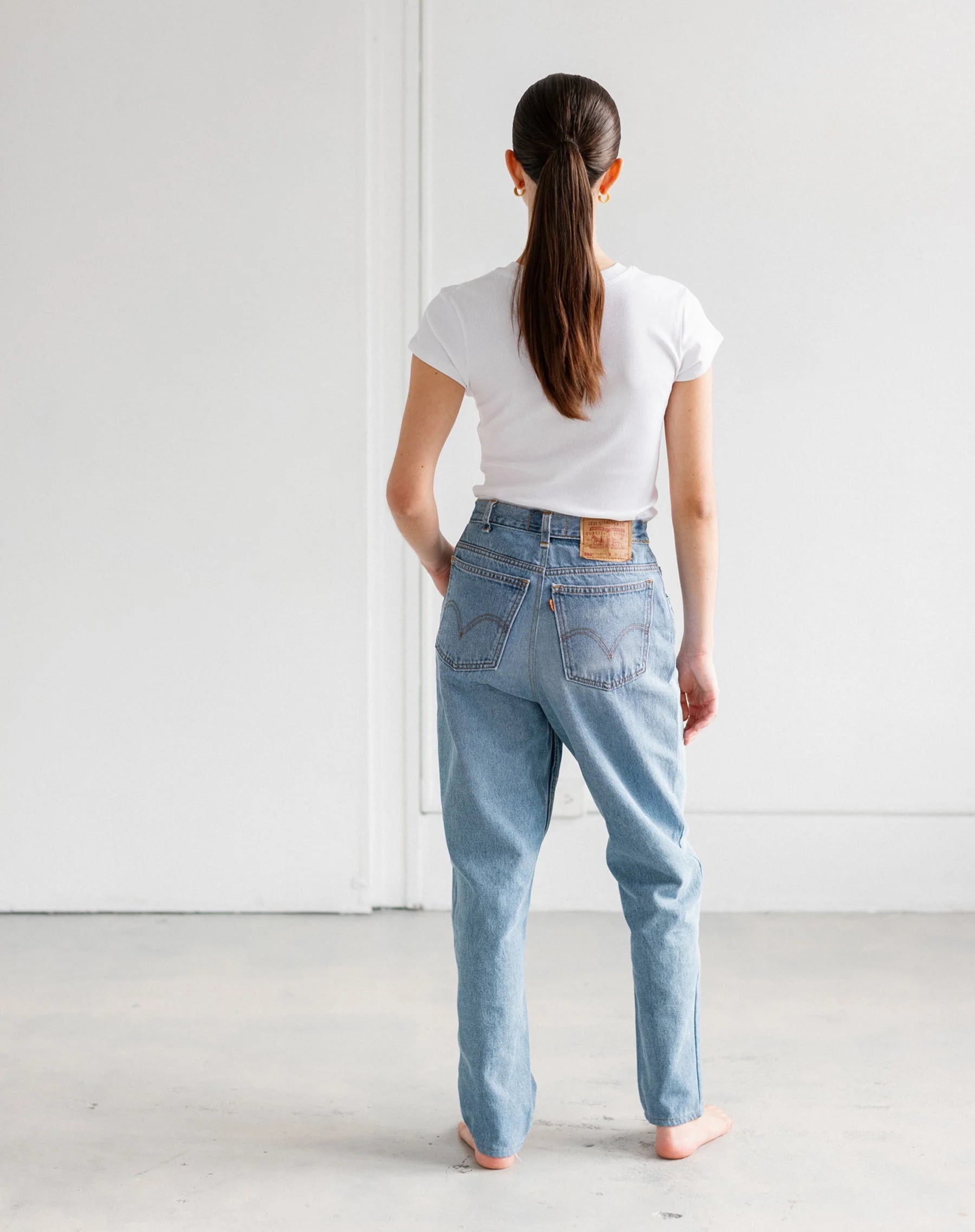 Brunette the Label Ribbed Fitted Cap Sleeve