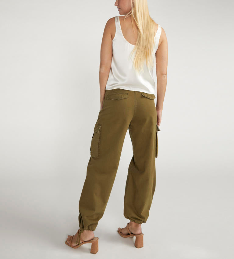 Silver Jeans Surplus Cargo Pant in Olive