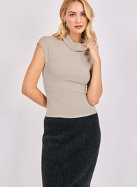 Sadie & Sage Taxi Lights Top