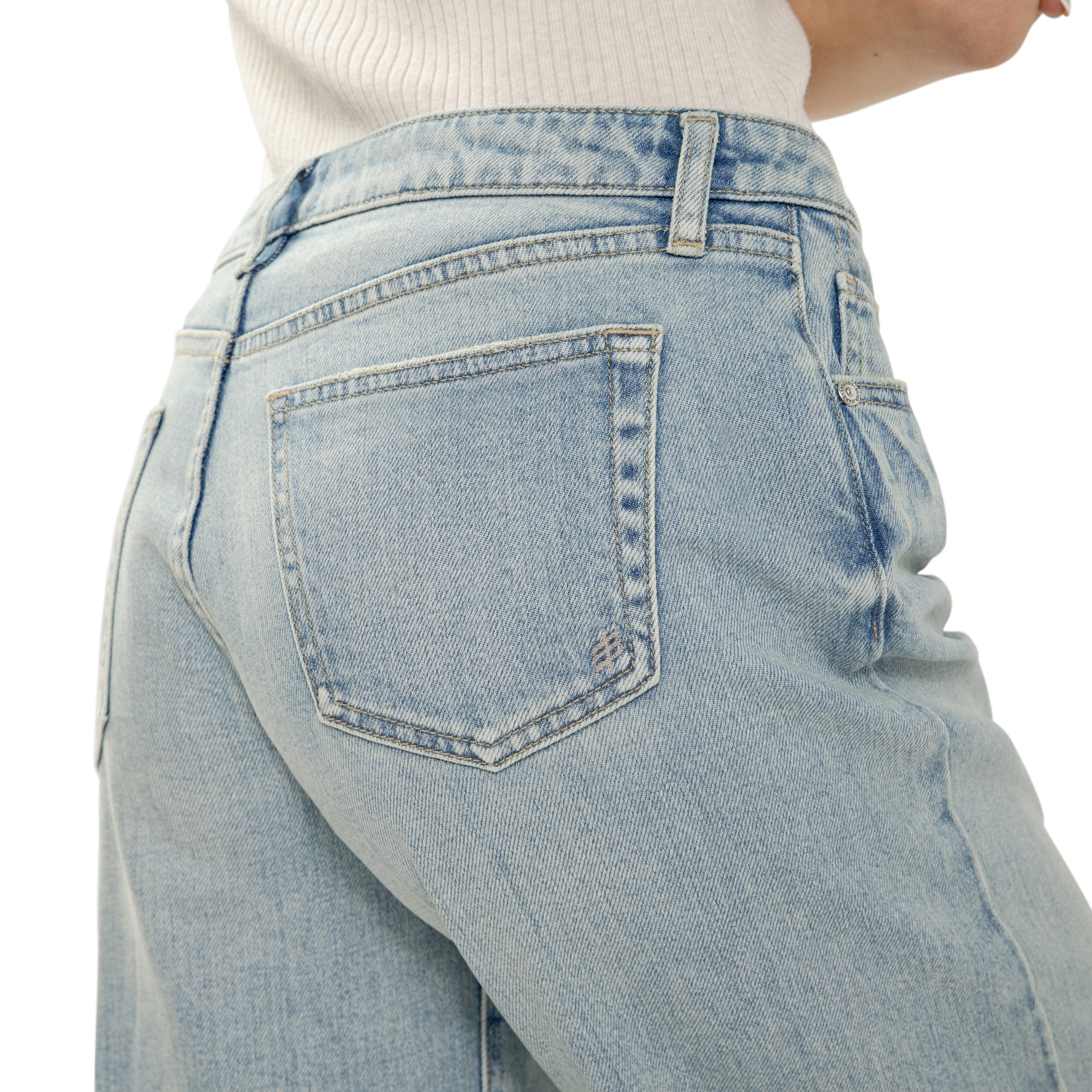 Silver Jeans Low Rise Baggy - Sienna